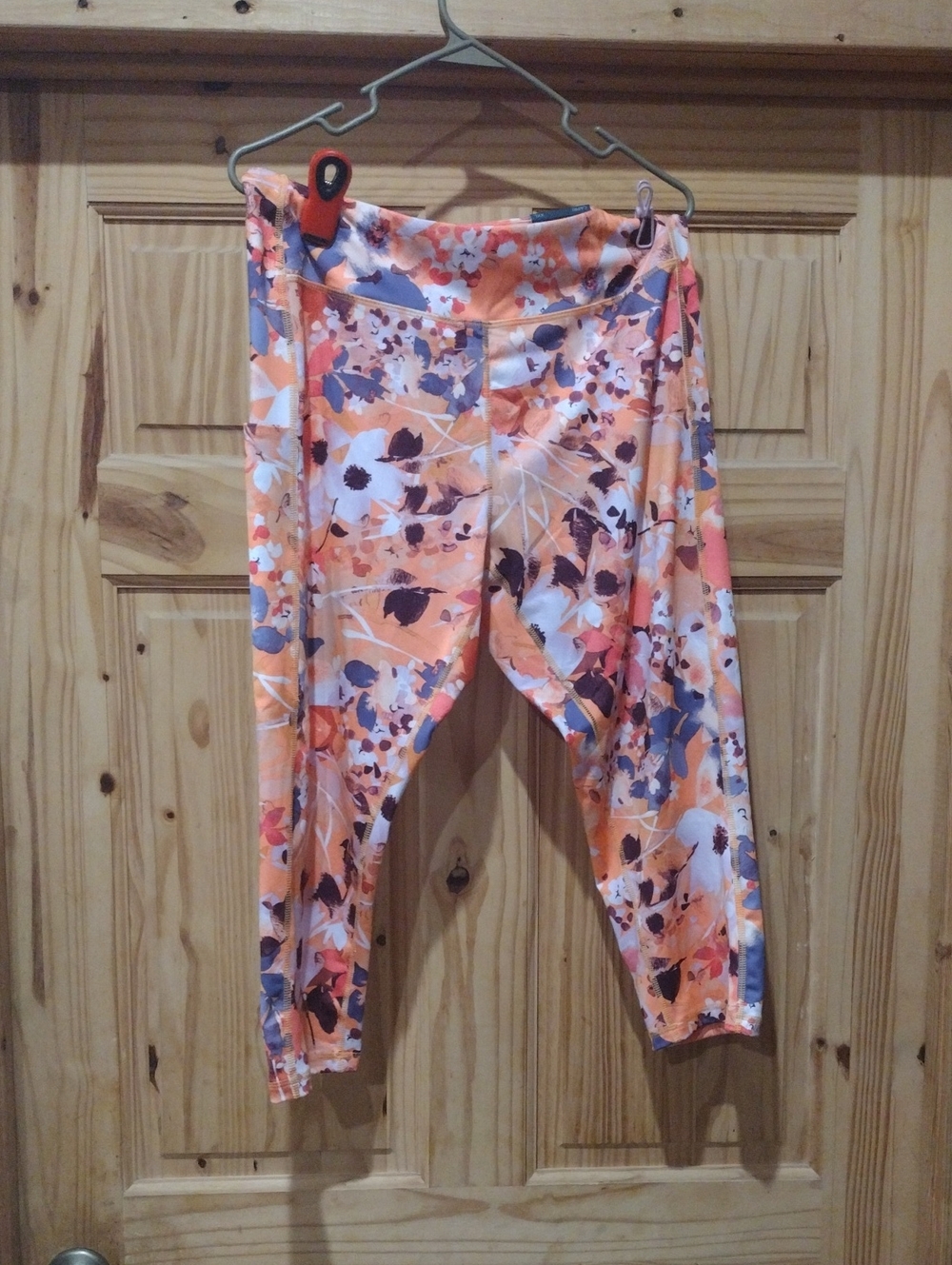 tek gear Orange Floral Capris Leggings with Blue & White Accents